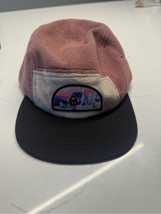 rachel pohl Accessories - Rachel Pohl Fleece 5 panel with Winter Patch